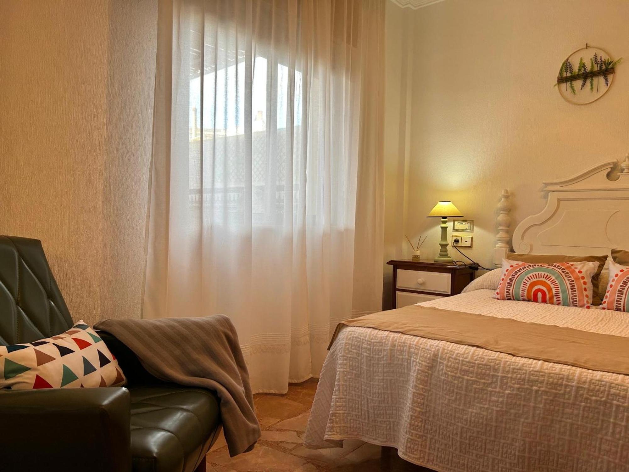 Apartamento Puerta Grana Priego. Priego de Córdoba Esterno foto